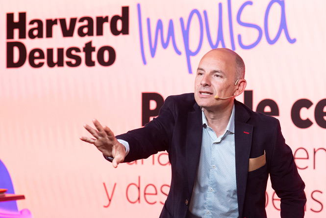 Harvard Deusto Impulsa - People centricity: una mirada en profundidad y desde el pensamiento crítico