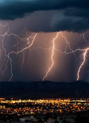 Renacimiento, faros y tormentas: el desarrollo profesional en tiempos de incertidumbre