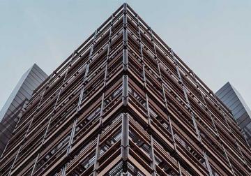 https://www.harvard-deusto.com/sites/default/files/styles/article_normal/public/2021-06/liderazgo-estrategico.jpg?itok=bO9f1sLN&x=1786108987