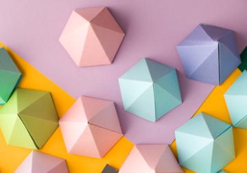 https://www.harvard-deusto.com/sites/default/files/styles/article_normal/public/2023-12/foto-creatividad-empresa.jpg?itok=huH5xZ3k&x=1786160791