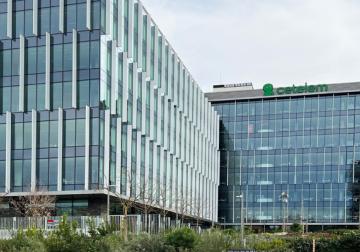 https://www.harvard-deusto.com/sites/default/files/styles/article_normal/public/2024-06/foto-edificio-cetelem.jpg?itok=9gVk1QCd&x=1753099745