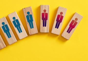 ¿Qué mitos del edadismo infravaloran el potencial de los profesionales más ve...